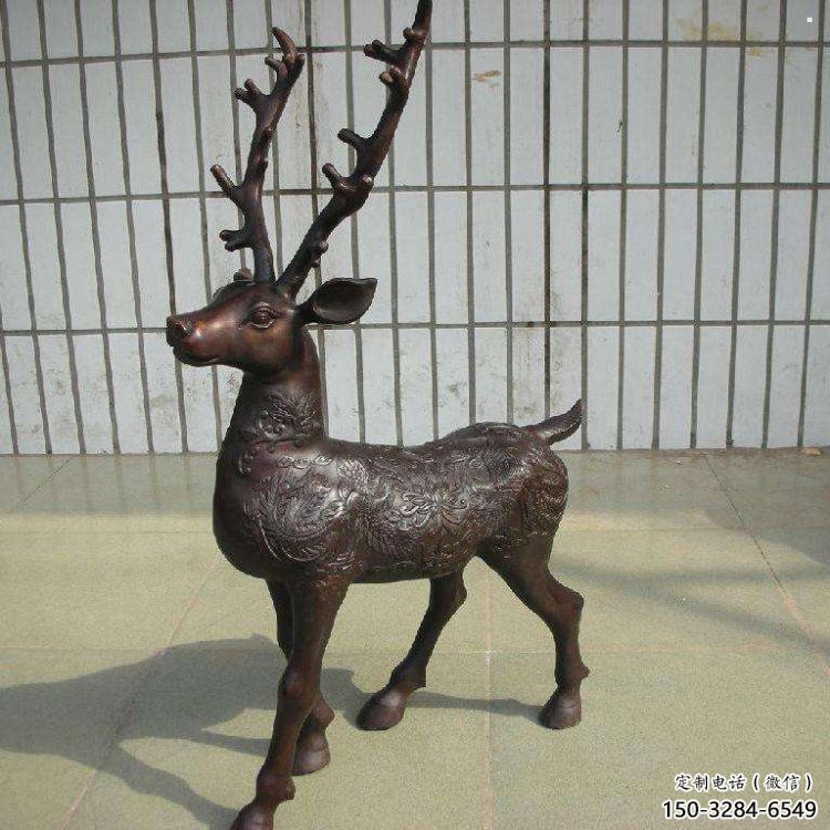 銅梅花鹿雕塑供給，街道標(biāo)識(shí)，梅花鹿銅雕塑供應(yīng)