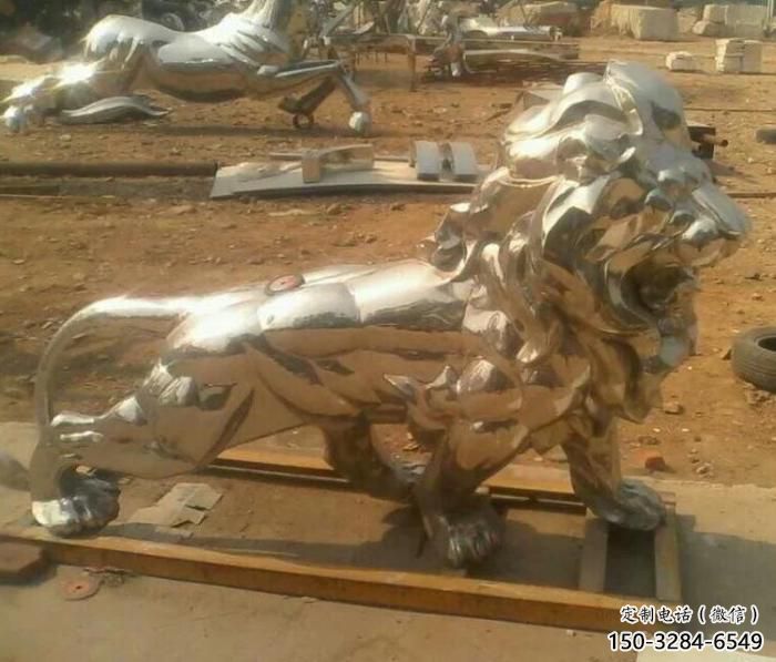 仿真獅子雕塑制作，園林裝飾，建筑不銹鋼獅子雕塑生產