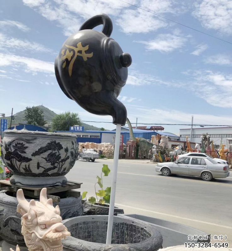 不銹鋼吊壺雕塑，水景雕塑，民族天壺雕塑廠家