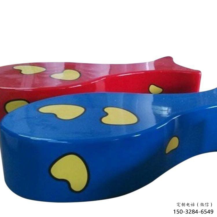 商業街坐凳雕塑