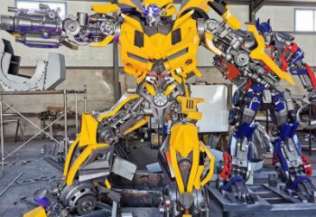 草地機(jī)器人雕塑