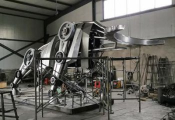 風(fēng)景區(qū)機(jī)器人雕塑