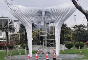 精神堡壘雕塑，折紙藝術(shù)形式，城市景觀建筑雕塑