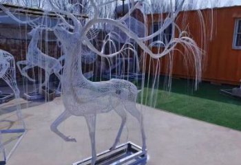 梅花鹿雕塑服務(wù)商，鏤空雕塑，燈光梅花鹿雕塑訂做