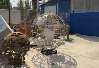 地球儀雕塑供應(yīng)，城區(qū)小品，鏡面地球儀雕塑制造商