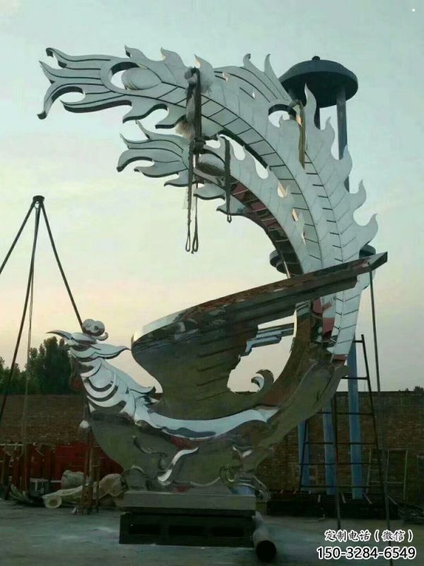 景觀鳳凰雕塑供求，美陳雕塑，藝術(shù)不銹鋼鳳凰雕塑優(yōu)選