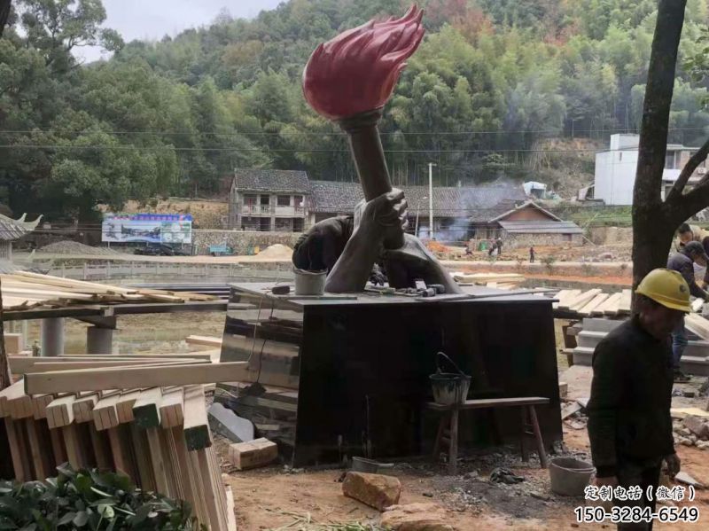 火把雕塑點擊，城區(qū)小品，不銹鋼火把雕塑承接