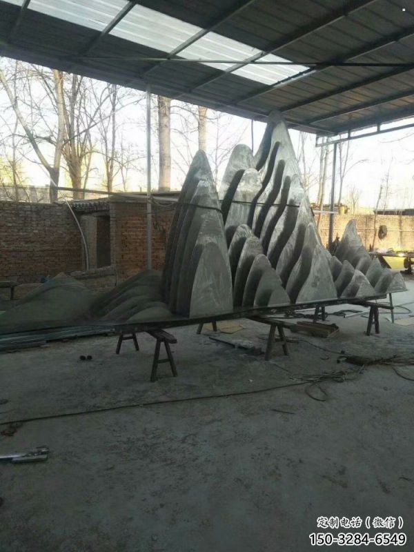 景觀假山雕塑，城區(qū)小品，戶外假山雕塑生產(chǎn)商