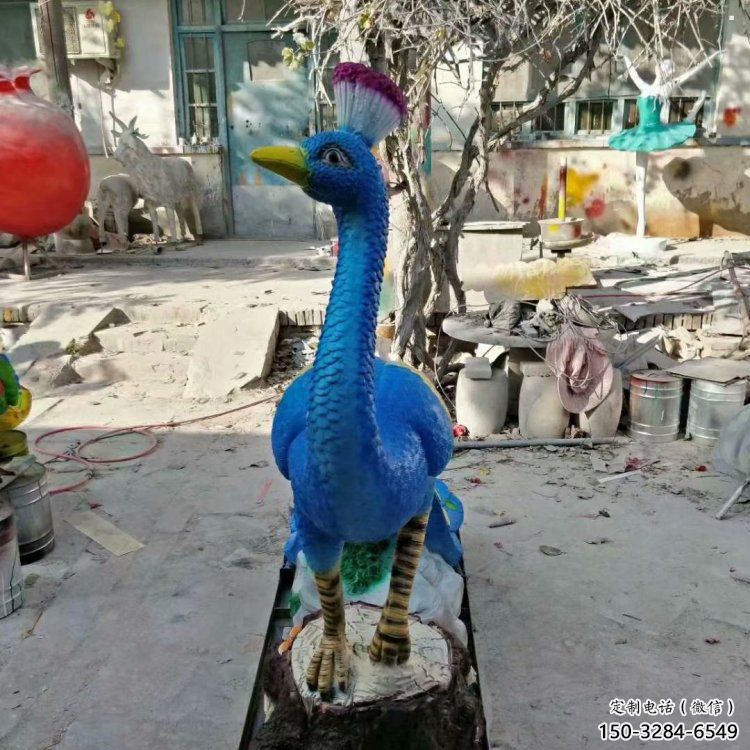 彩繪孔雀雕塑專供，美陳雕塑，社區(qū)仿真孔雀雕塑預定