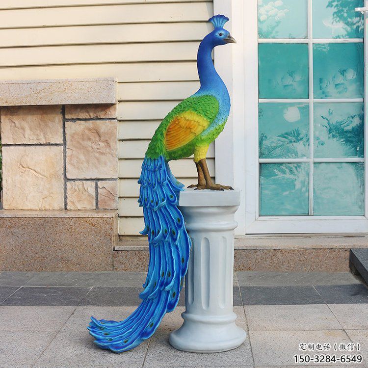 孔雀雕塑精品，景觀雕塑，房地產(chǎn)仿真孔雀雕塑生產(chǎn)商
