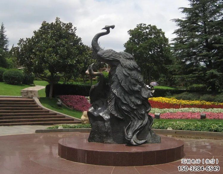 孔雀雕塑定制，地標雕塑，銅孔雀雕塑生產商