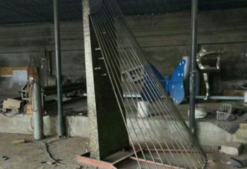 馬頭琴雕塑制造商，小區擺件，不銹鋼馬頭琴雕塑制造商