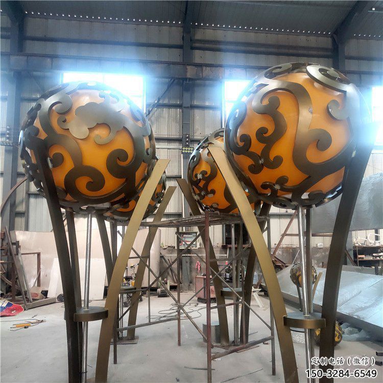 空心球雕塑提供，白鋼構(gòu)件，鏤空空心球雕塑生產(chǎn)