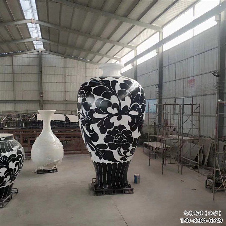 花瓶雕塑提供，美陳雕塑，玻璃鋼花瓶雕塑承接