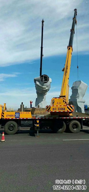 握手雕塑優選，小區擺件，不銹鋼握手雕塑生產商