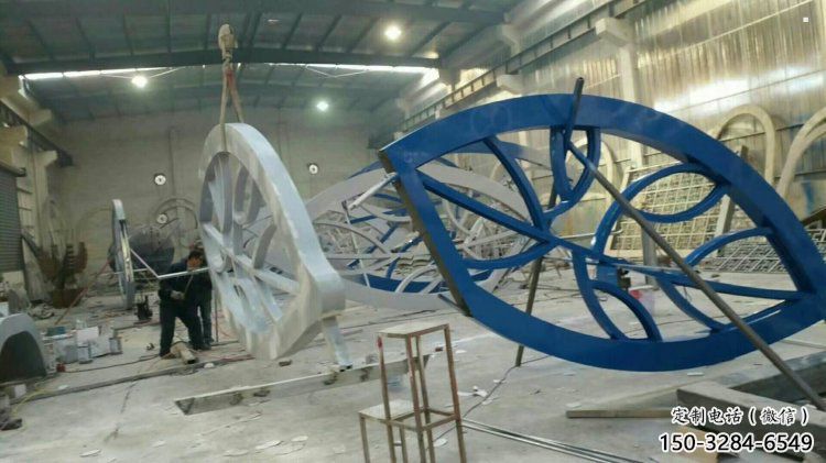 燈光樹葉雕塑訂做，室外軟裝，鏤空燈光樹葉雕塑供應