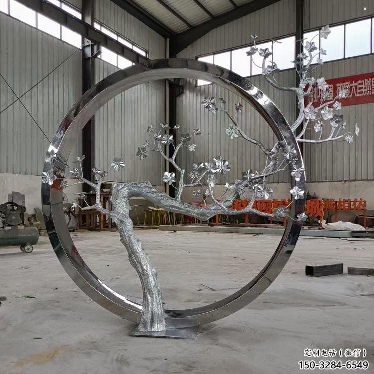 梅花樹(shù)雕塑制造，城區(qū)小品，不銹鋼梅花樹(shù)雕塑提供