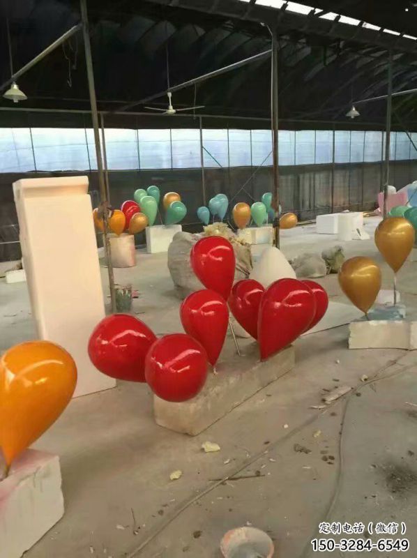 氣球樹(shù)雕塑加工，花園小品，制造玻璃鋼氣球樹(shù)雕塑廠家