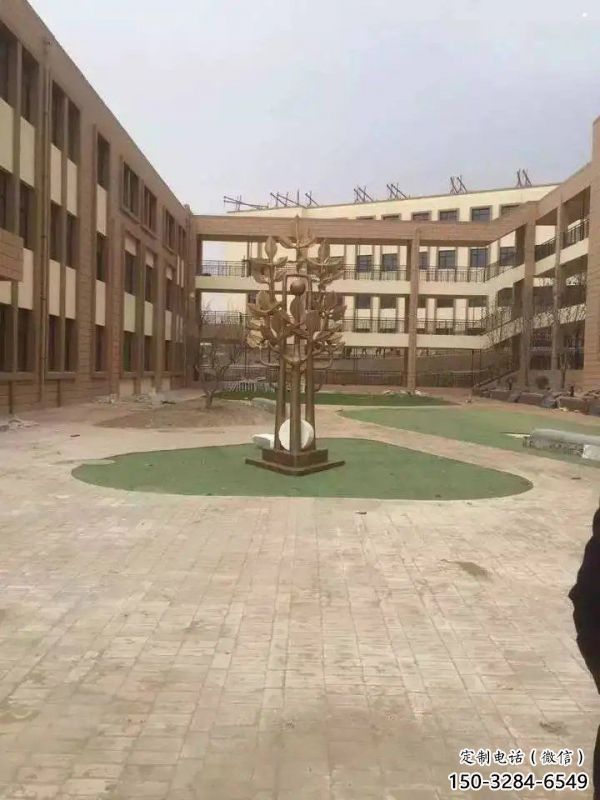 發(fā)財樹雕塑供應(yīng)，靜態(tài)雕塑，不銹鋼發(fā)財樹雕塑定制