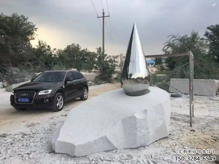 鏡面水珠雕塑廠家，立體藝術(shù)效果，不銹鋼材質(zhì)制作