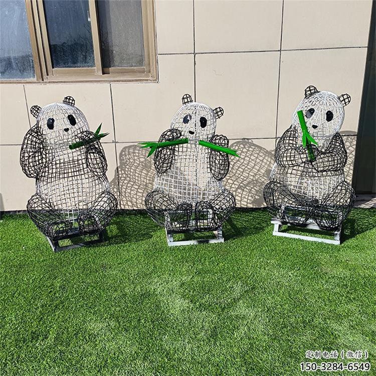 室外熊貓雕塑展品，公園小品，鏤空熊貓雕塑廠家供需