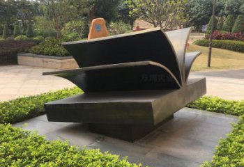 銅書本雕塑制作，景區案例，銅書本雕塑定做廠家