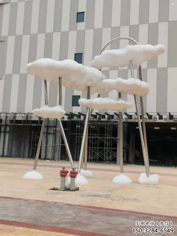 云朵雕塑指用，景觀雕塑，藝術(shù)鏤空云朵雕塑點(diǎn)擊