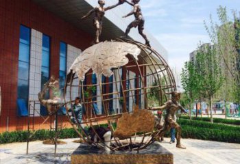 甘南地球儀雕塑選定，拉絲工藝，地球儀人物雕塑預(yù)定