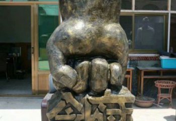 云浮握拳雕塑訂做，歐式風格，玻璃鋼握拳雕塑廠家選定