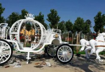 五指山廣場(chǎng)馬車(chē)雕塑