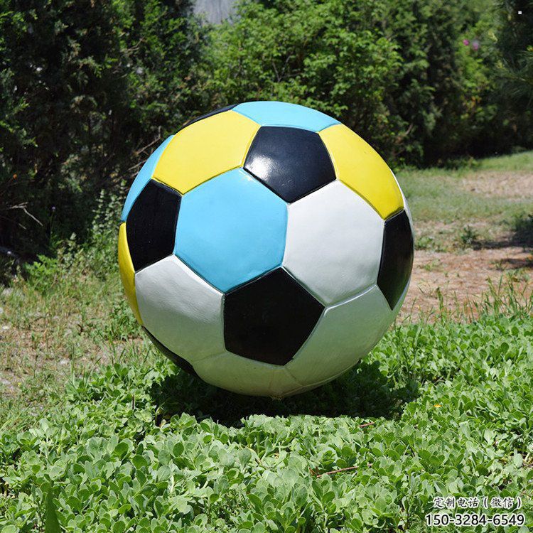 牡丹江籃球雕塑觀賞型，戶外擺放，玻璃鋼籃球雕塑定制廠家