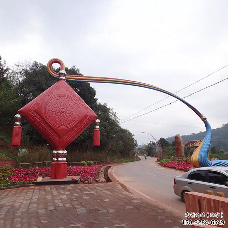 贛州街道中國結雕塑