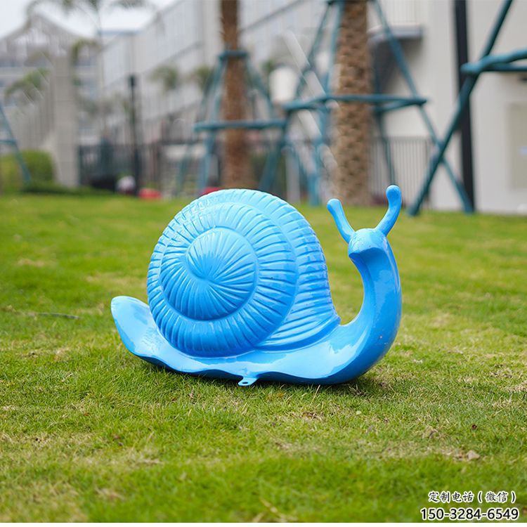曲水彩繪蝸牛雕塑廠家，園林動物小品，玻璃鋼蝸牛雕塑生產