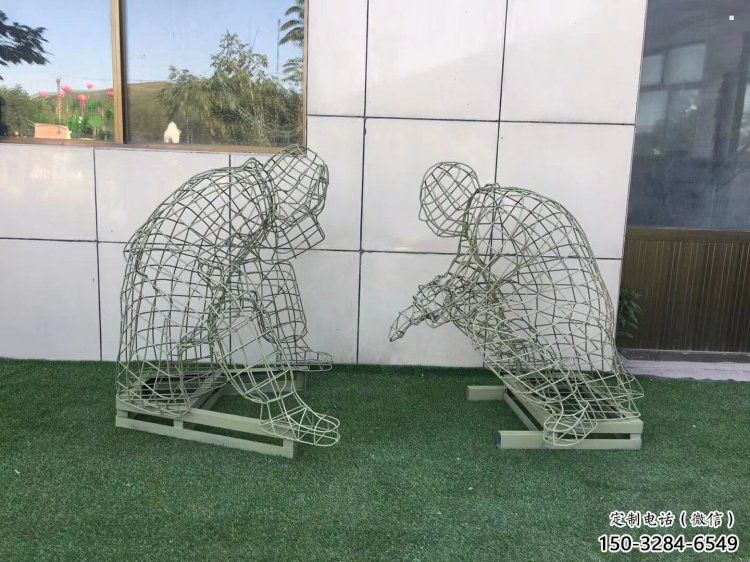 巴南鏤空下棋雕塑供需，廣場(chǎng)雕塑，鐵藝民俗人物雕塑選用